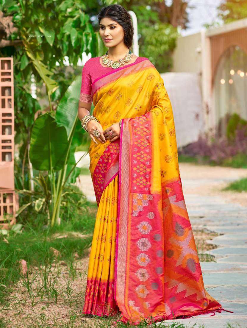 women self design pochampalli saree with blouse