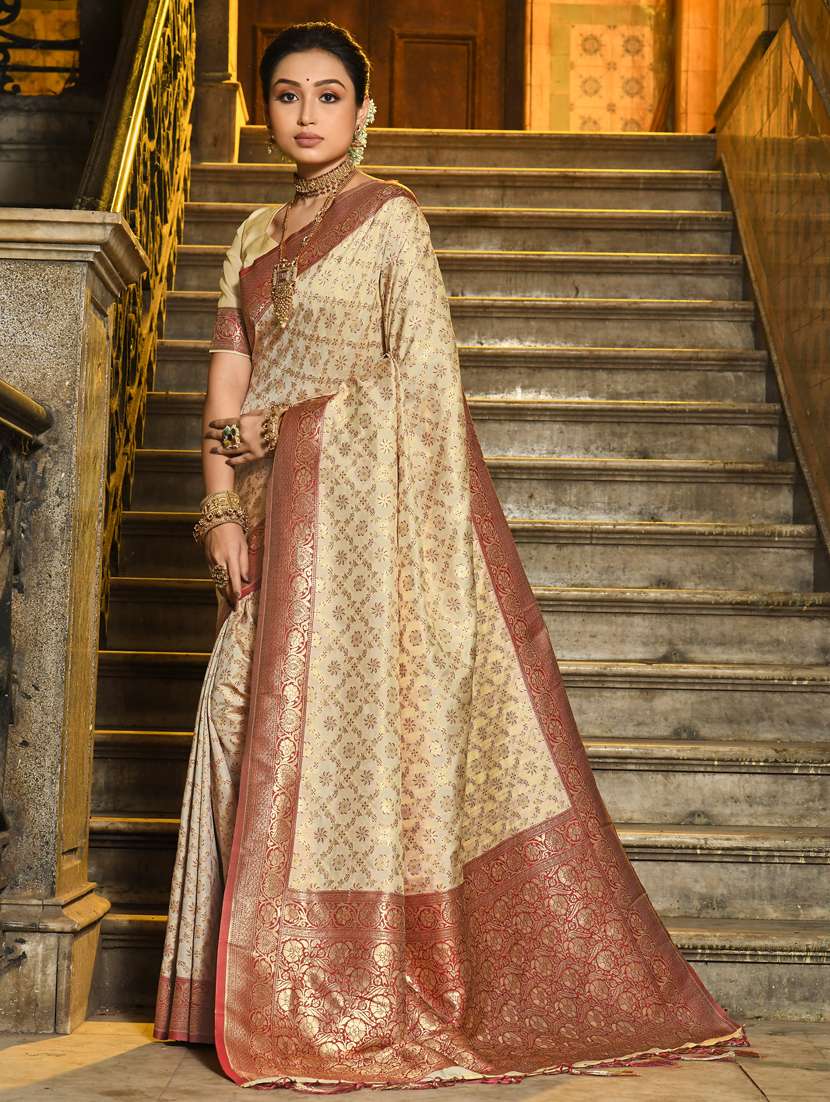 women self design banarasi saree with blouse