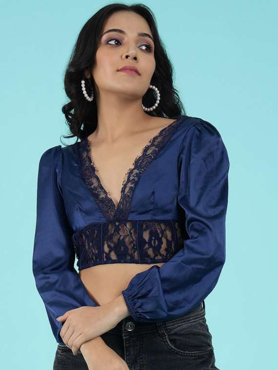 women solid puff sleeve lace detailed crop top