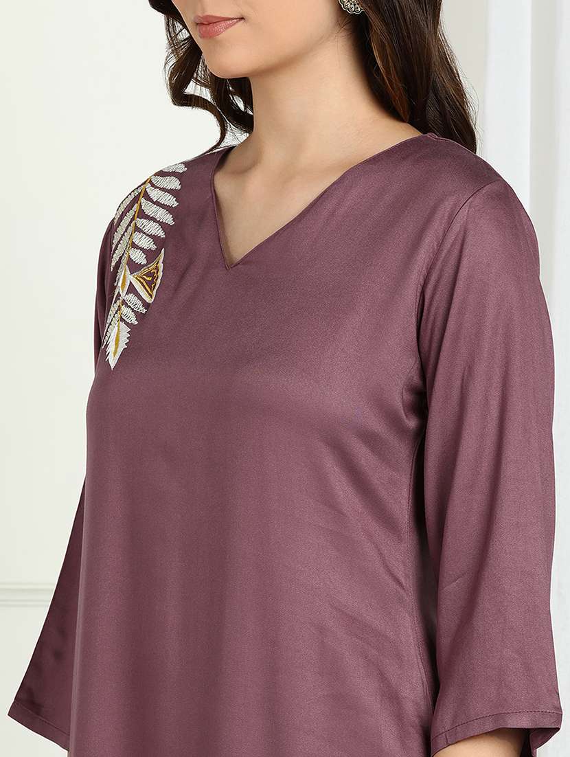 women solid with work three quarter sleeve straight kurta - 22227437 -  Standard Image - 5