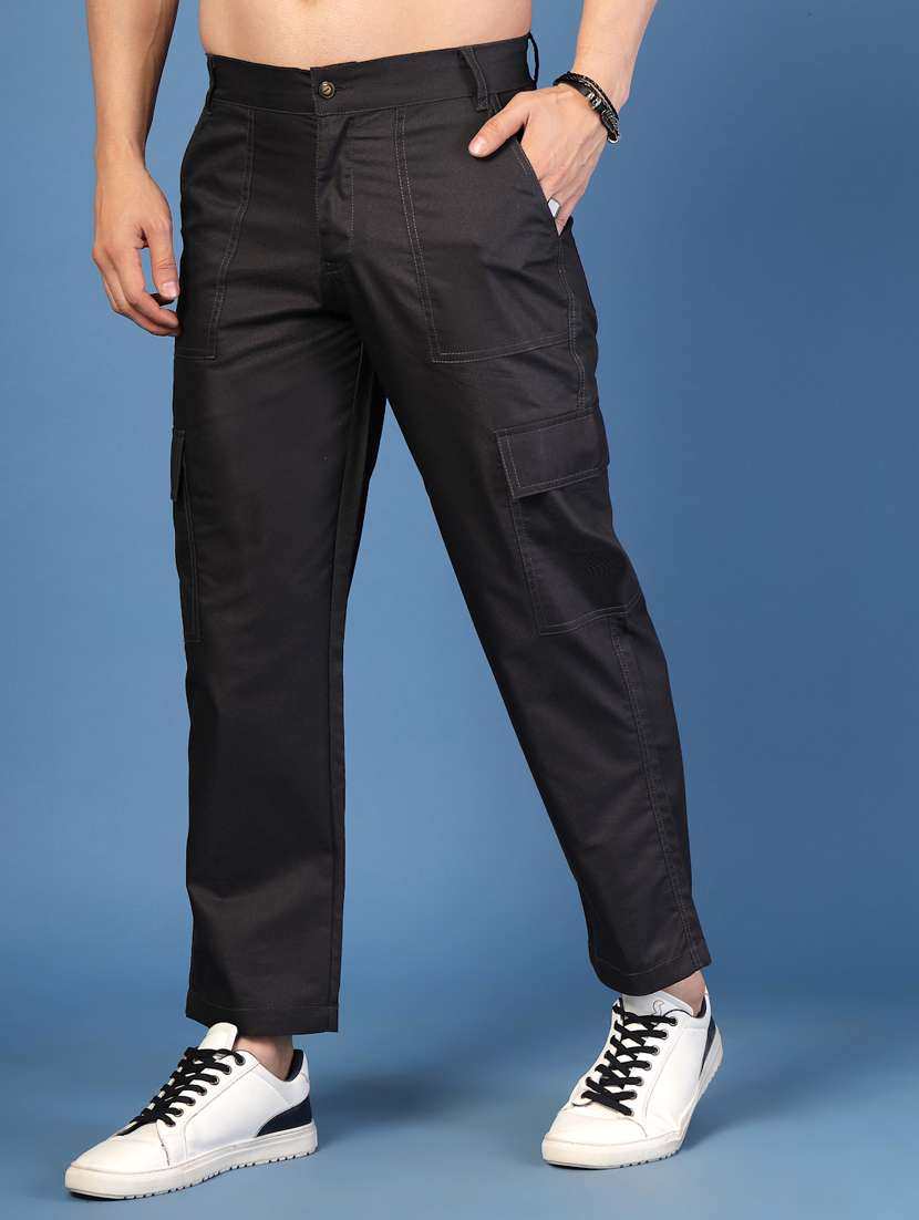 men solid mid rise regular fit cargo