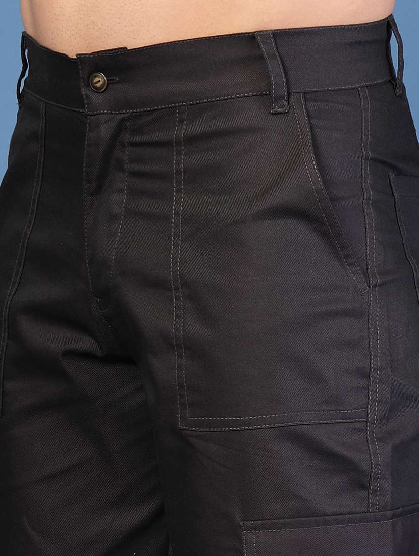 men solid mid rise regular fit cargo - 22227469 -  Standard Image - 3
