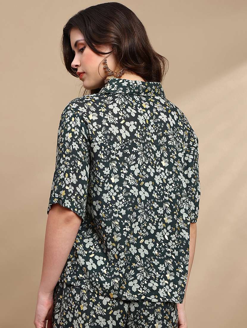 women floral printed short sleeve relaxed fit top - 22227480 -  Standard Image - 3