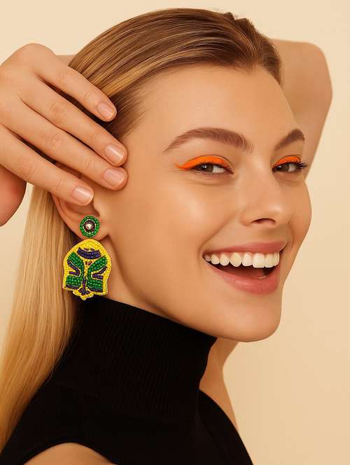 women beaded drop earrings - 22227600 -  Standard Image - 0