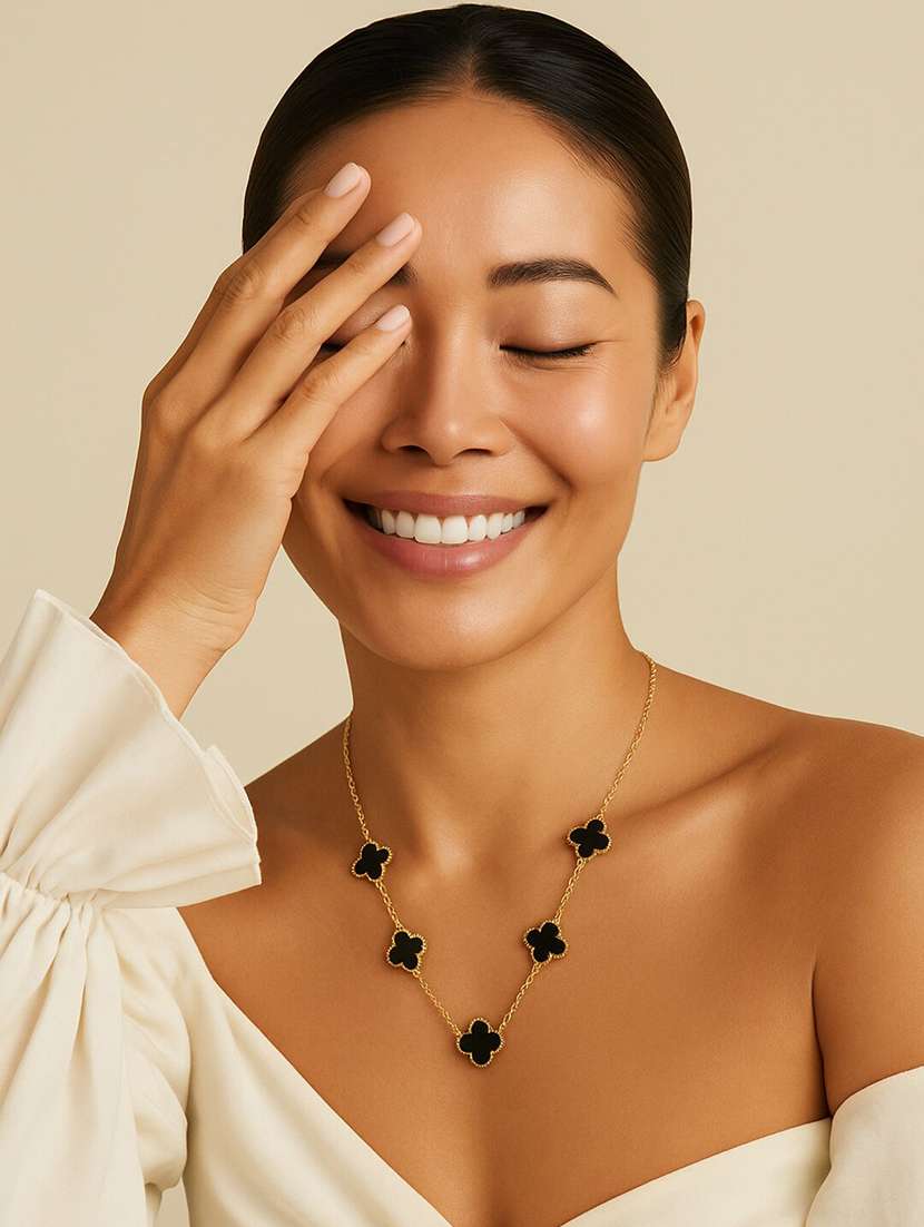 women clover stainless steel pendant