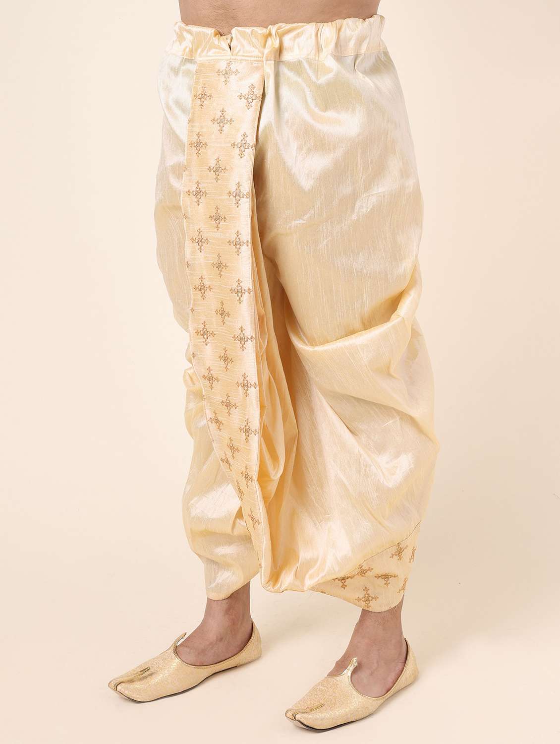 men solid with work mid rise dhoti