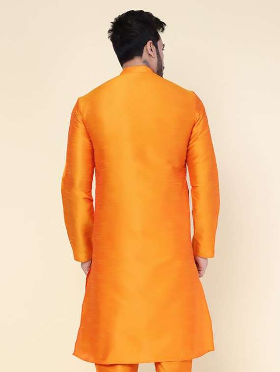 men solid mandarin neck long kurta - 22227729 -  Standard Image - 3