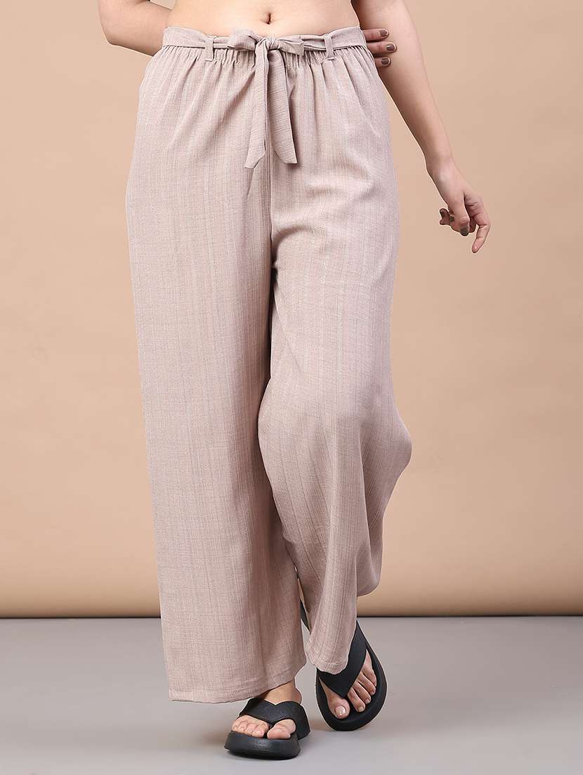 women solid mid rise wide leg trouser