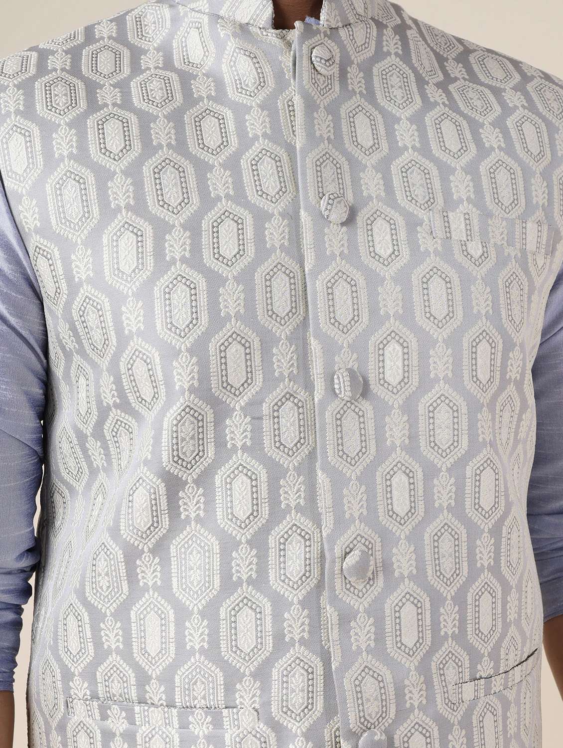 men solid mandarin neck kurta pyjama with jacket ethnic wear set - 22227986 -  Standard Image - 5