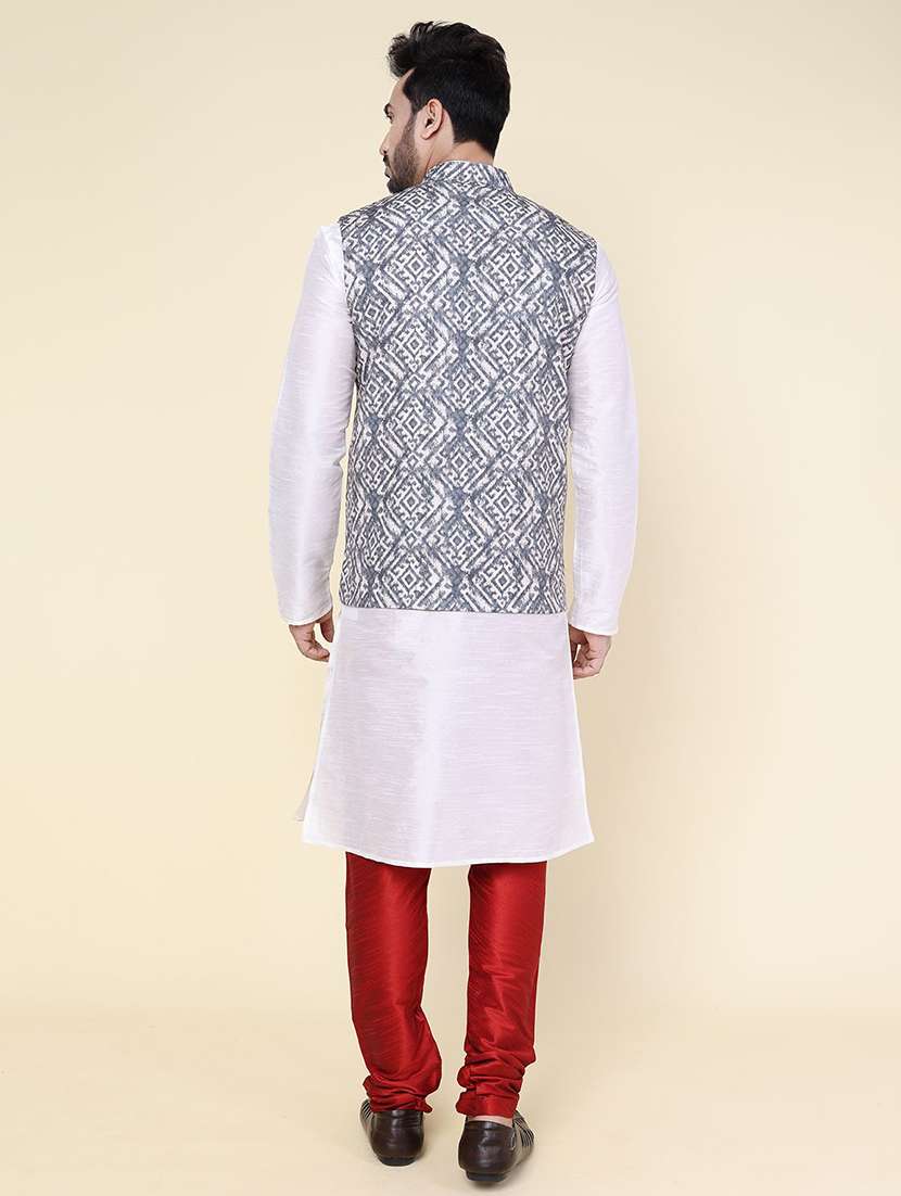 men solid mandarin neck kurta pyjama with jacket ethnic wear set - 22228020 -  Standard Image - 3