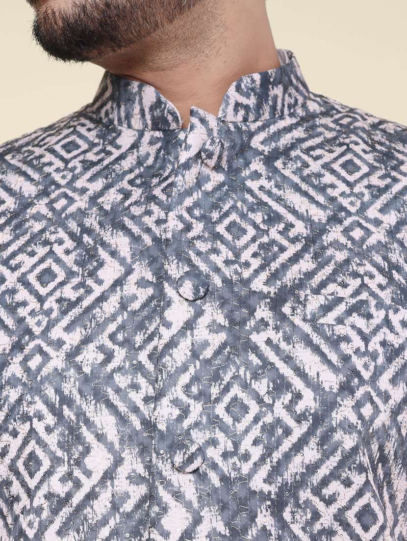 men solid mandarin neck kurta pyjama with jacket ethnic wear set - 22228020 -  Standard Image - 5