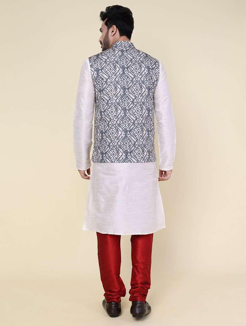 men solid mandarin neck kurta pyjama with jacket ethnic wear set - 22228046 -  Standard Image - 3