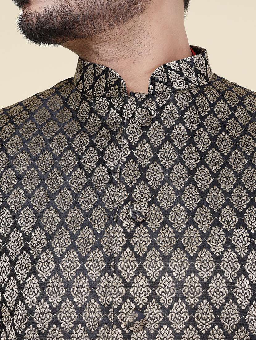 men solid mandarin neck kurta pyjama with jacket ethnic wear set - 22228061 -  Standard Image - 5