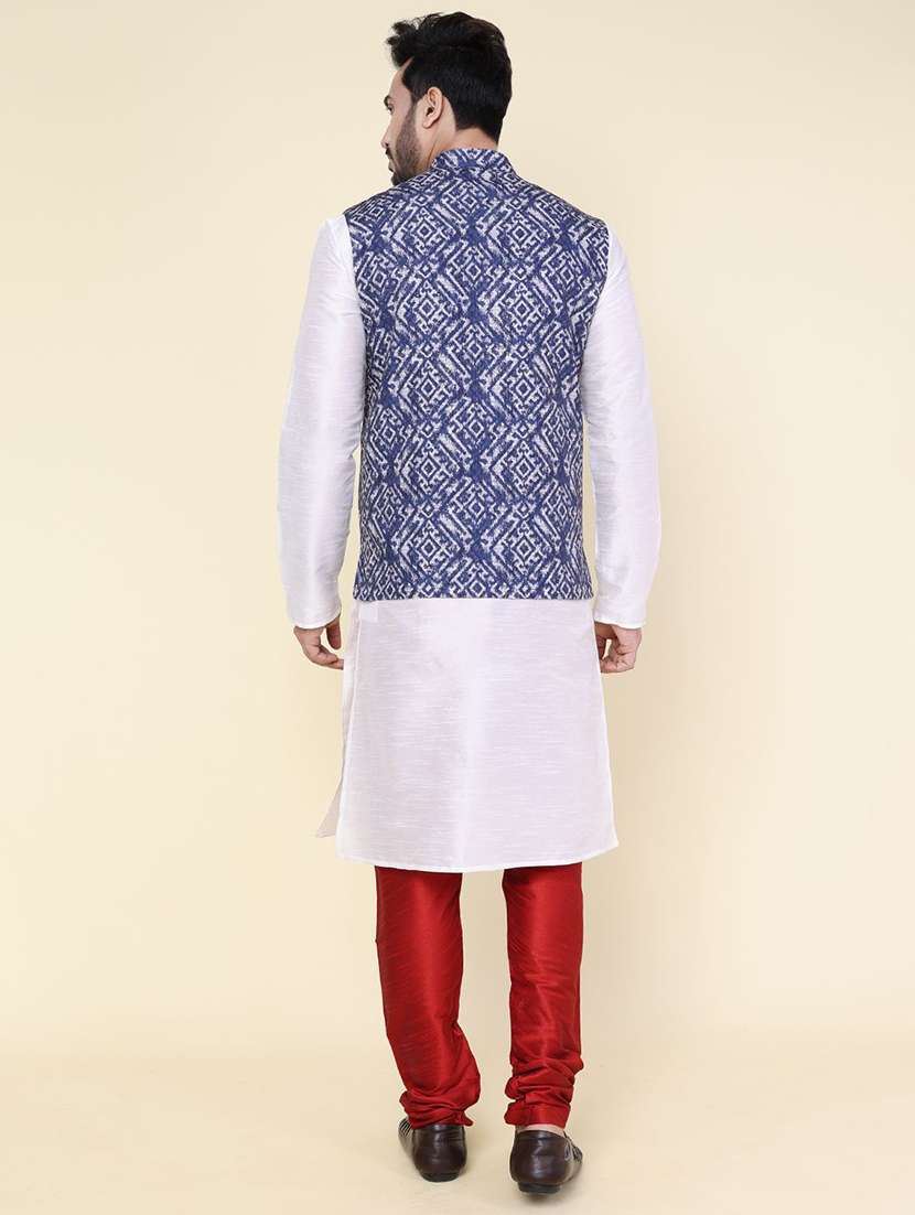 men solid mandarin neck kurta pyjama with jacket ethnic wear set - 22228064 -  Standard Image - 3