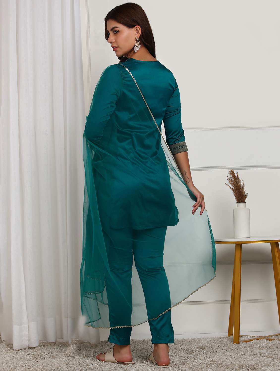 women self designed kurta pant with dupatta set - 22228270 -  Standard Image - 3