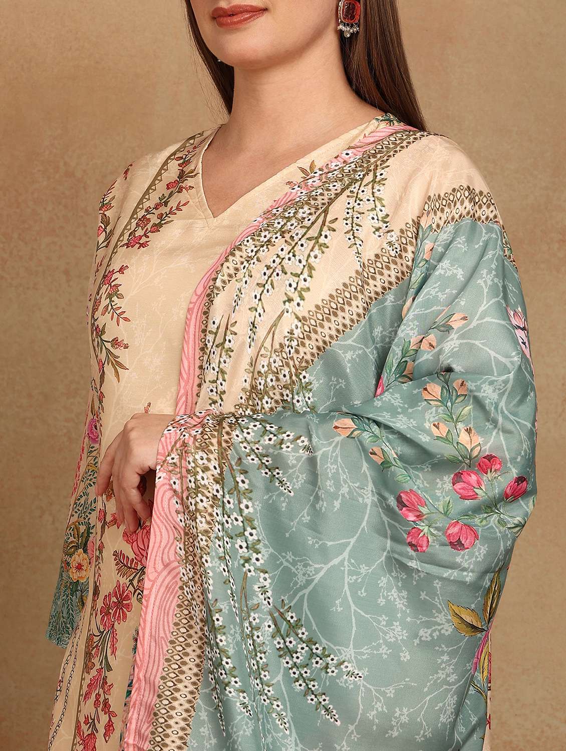 women printed kurta pant with dupatta set - 22228279 -  Standard Image - 3