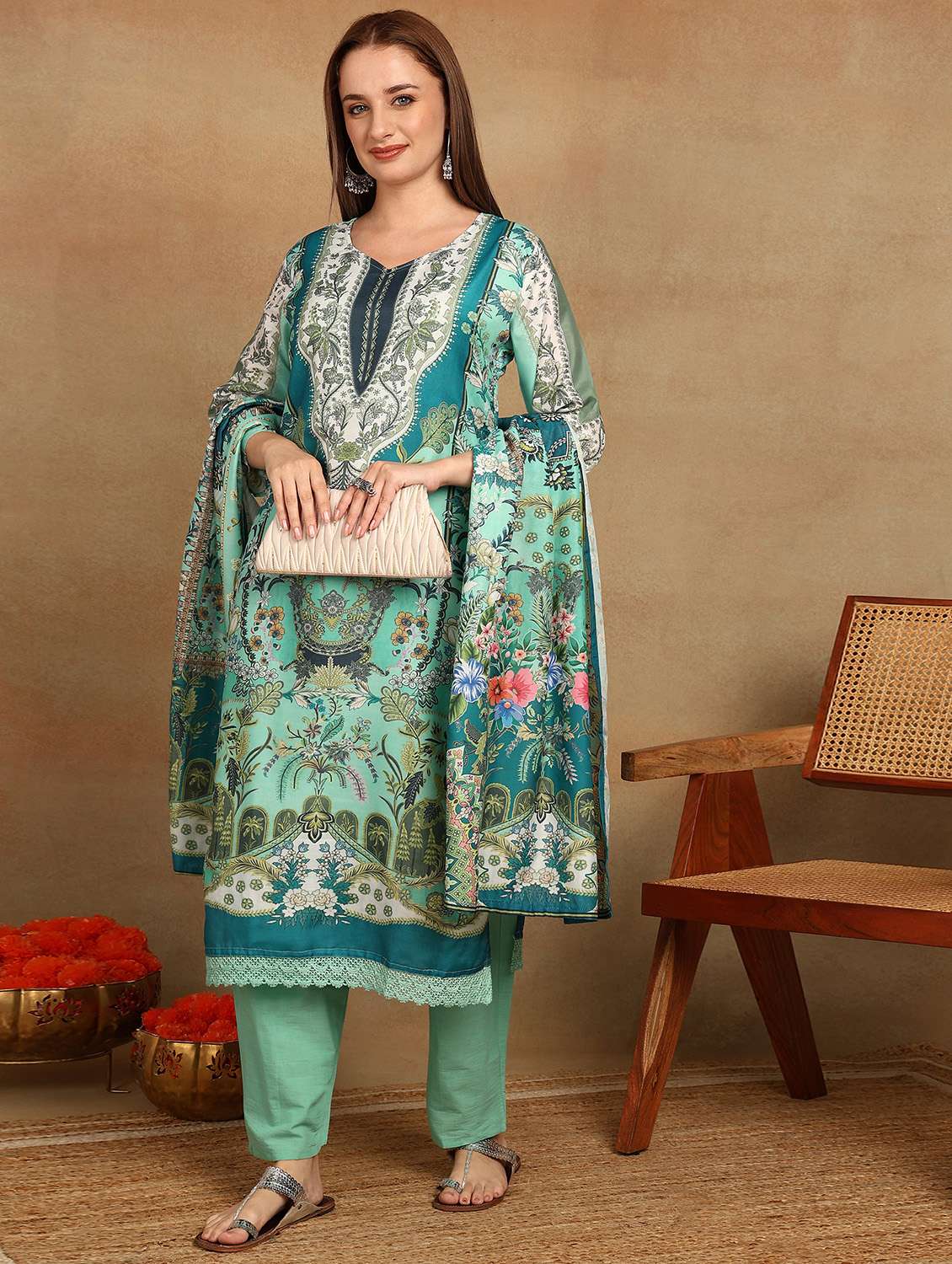 women printed kurta pant with dupatta set