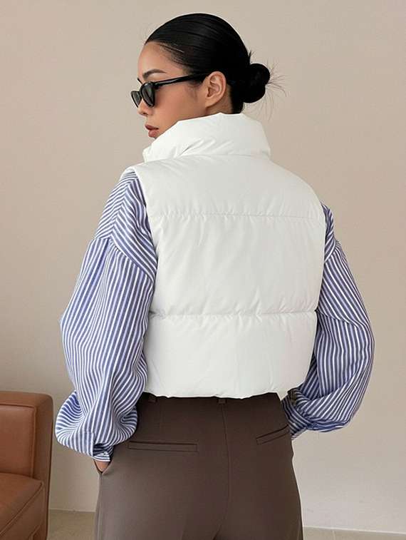 women solid sleeveless puffer jacket - 22228933 -  Standard Image - 3
