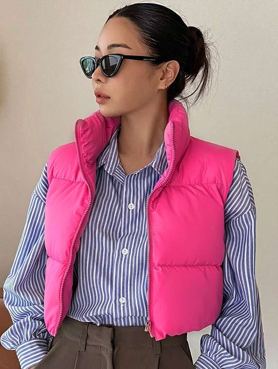 women solid sleeveless puffer jacket - 22228937 -  Standard Image - 3