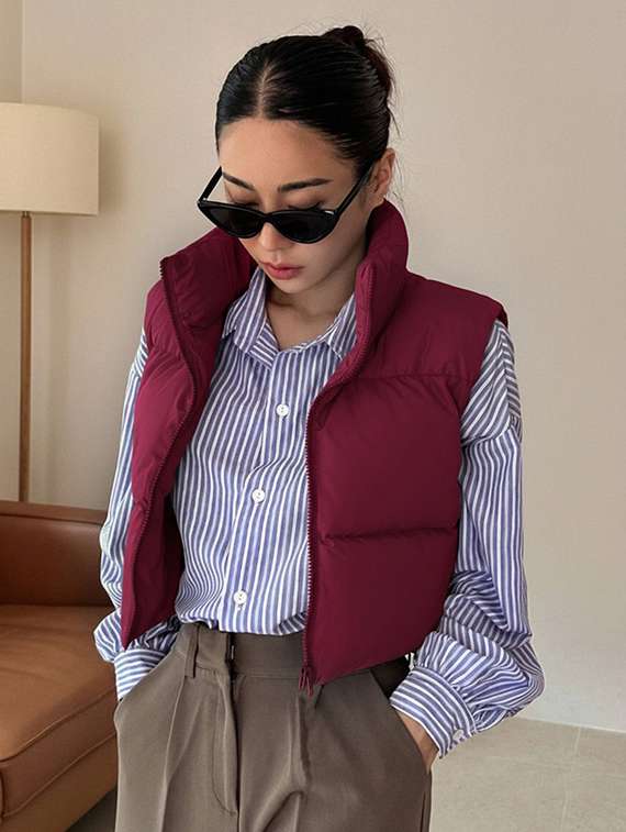 women solid sleeveless puffer jacket - 22228939 -  Standard Image - 5