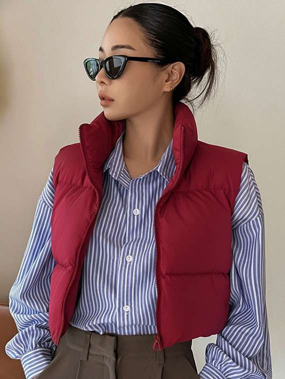 women solid sleeveless puffer jacket - 22228940 -  Standard Image - 3