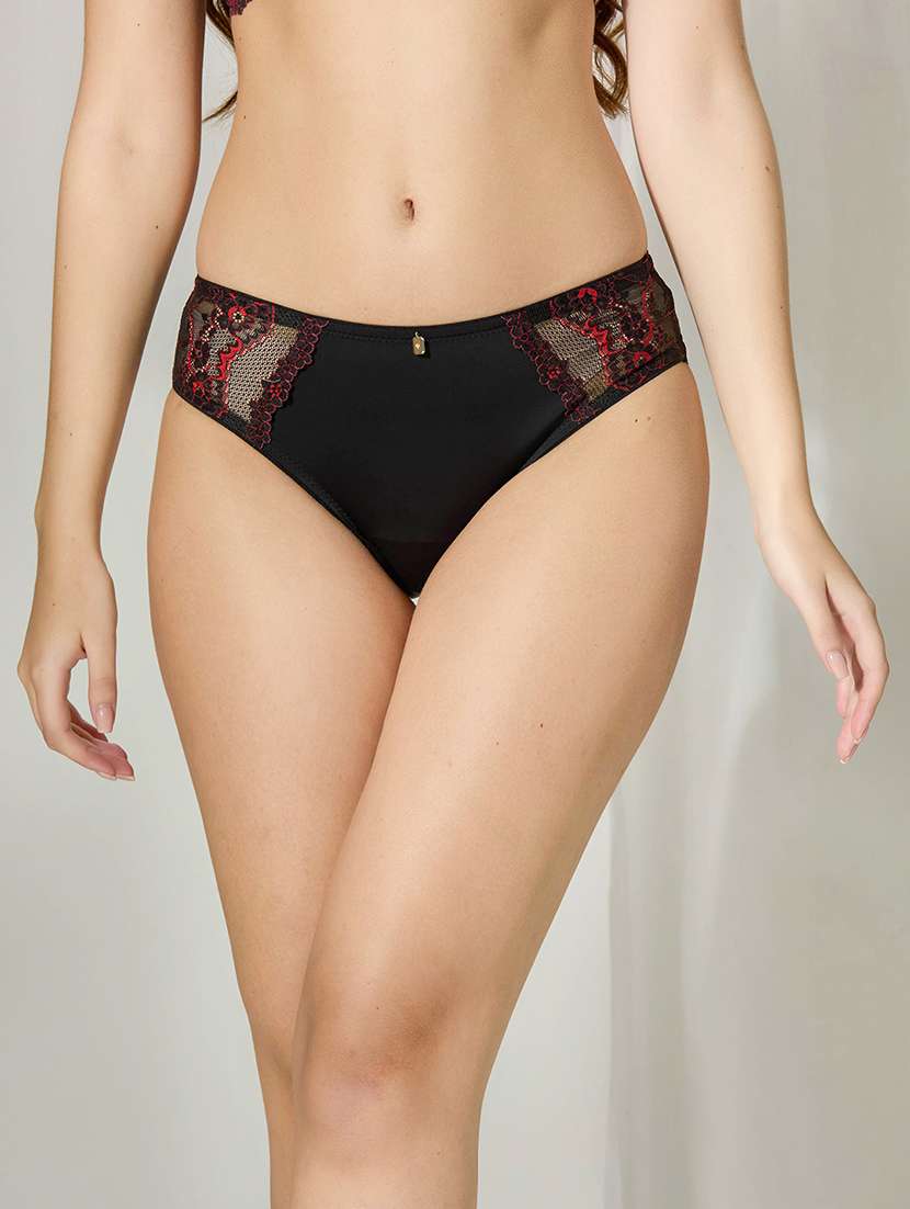 women solid mid rise lace bikni panty