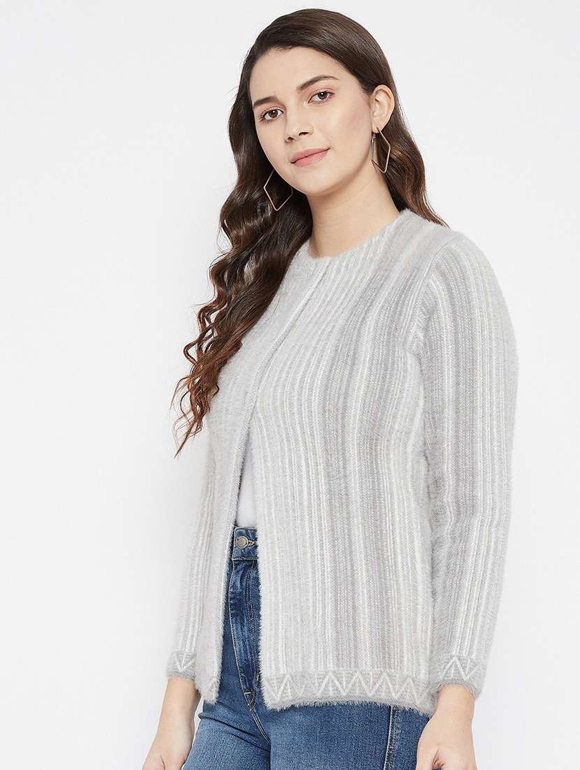 women self designed sleeveless cardigan - 22229319 -  Standard Image - 3