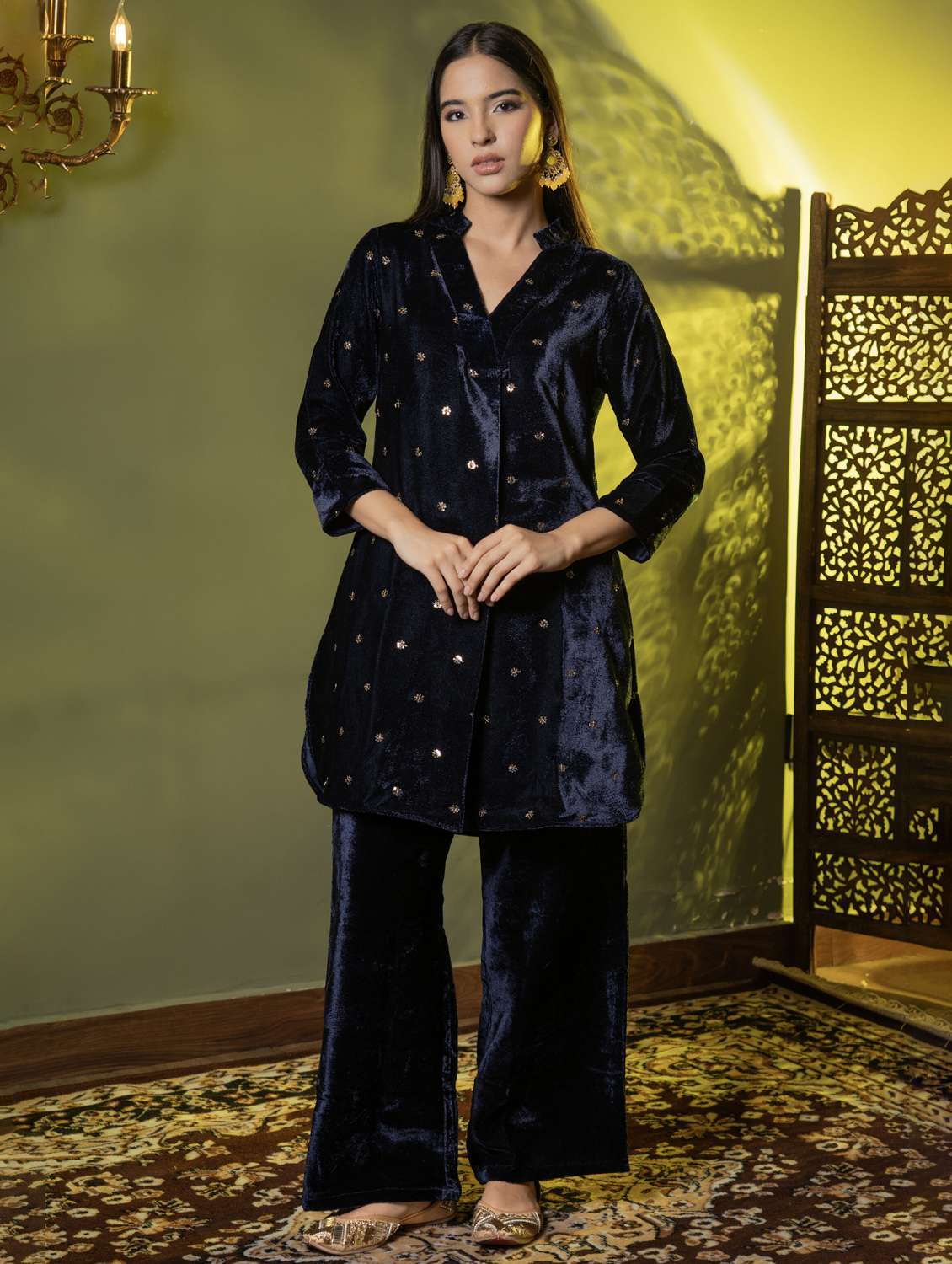 women solid with work three quarter sleeve kurta palazzo set 