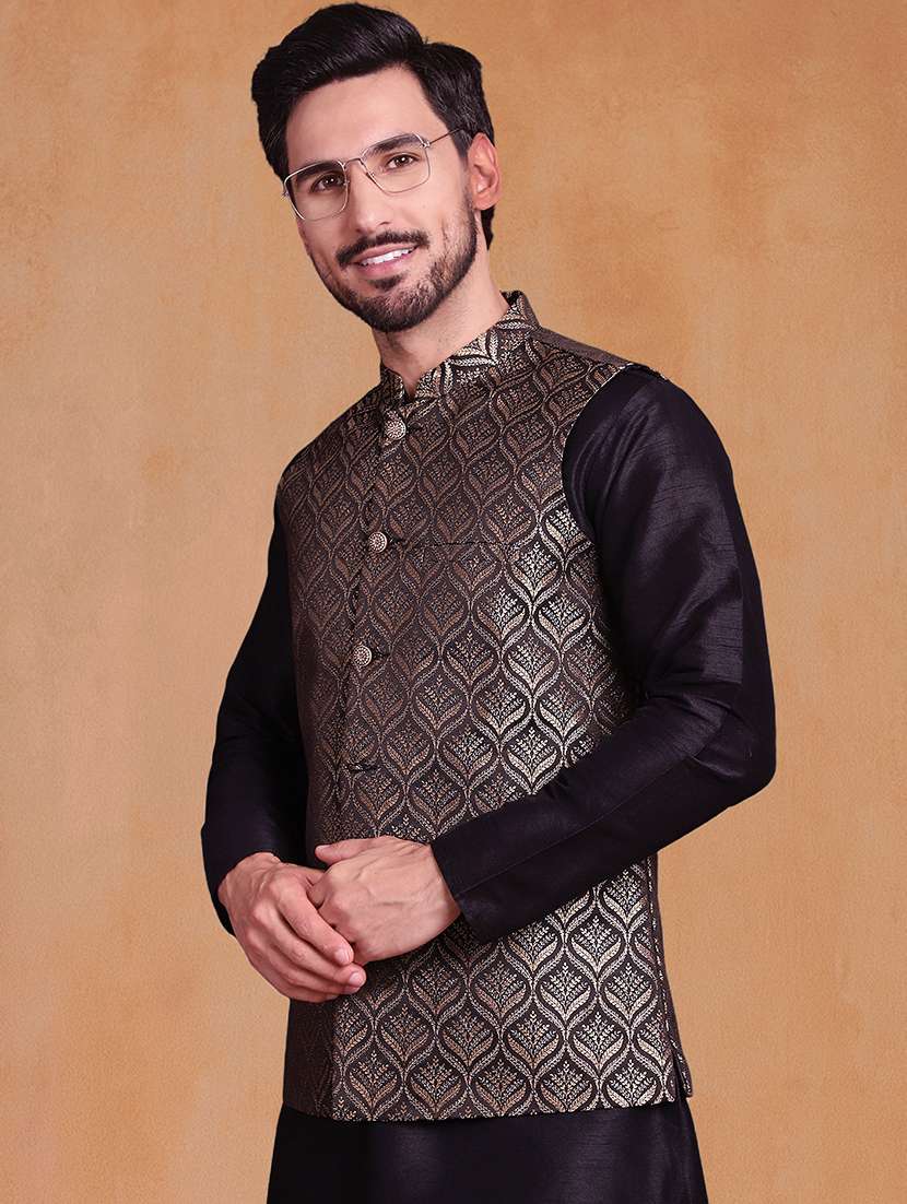 men solid mandarin neck kurta pyjama with jacket ethnic wear set - 22229841 -  Standard Image - 3