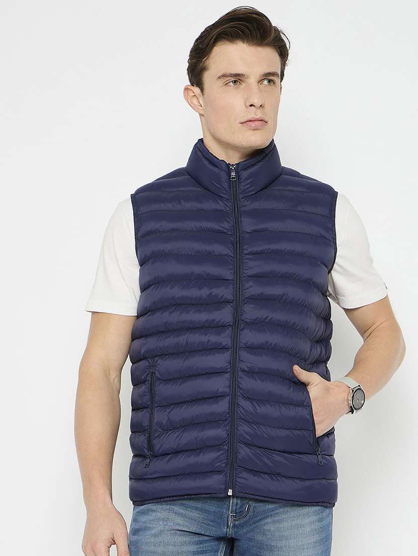 men solid sleeveless puffer jacket