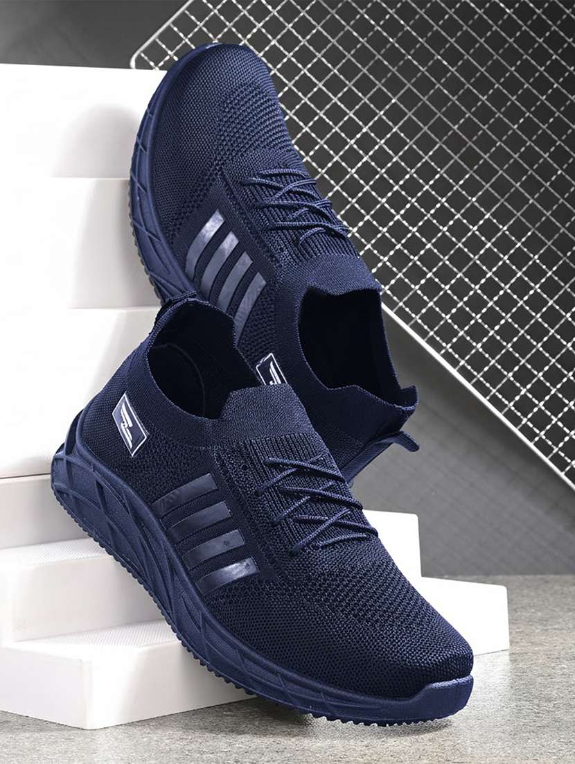 men navy blue lace up sport shoe