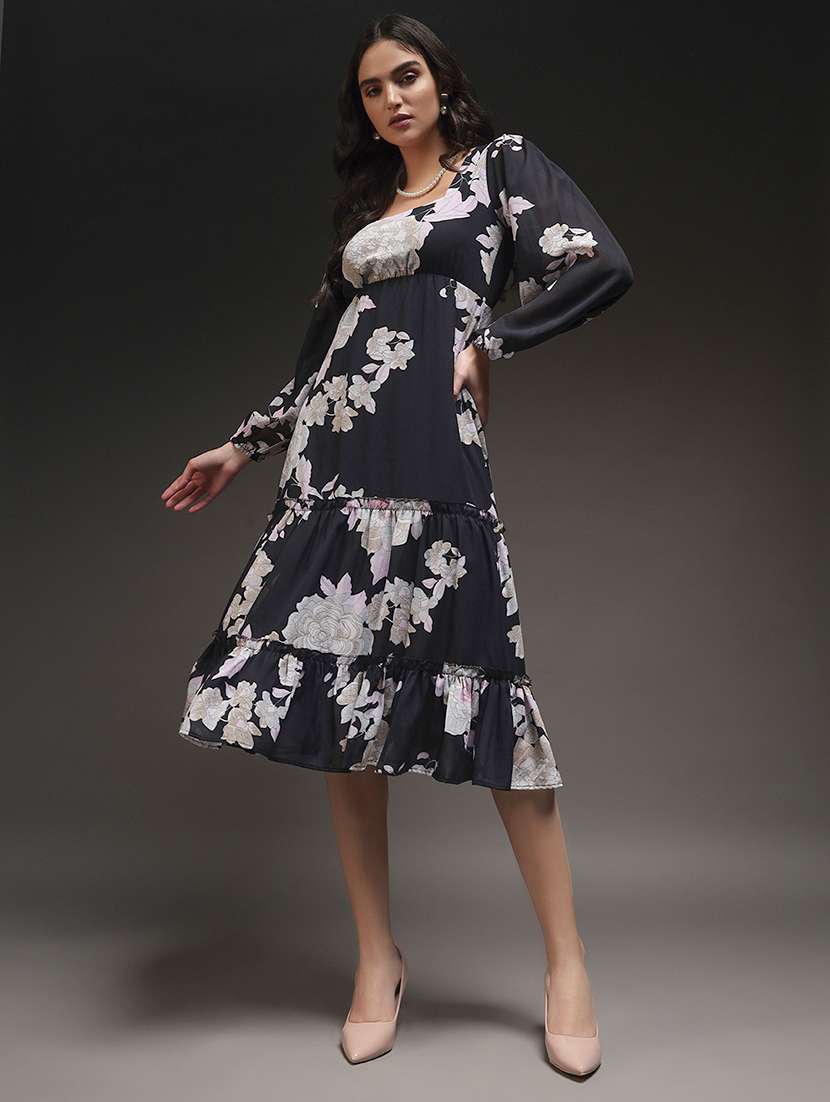 women printed square neck tiered dress