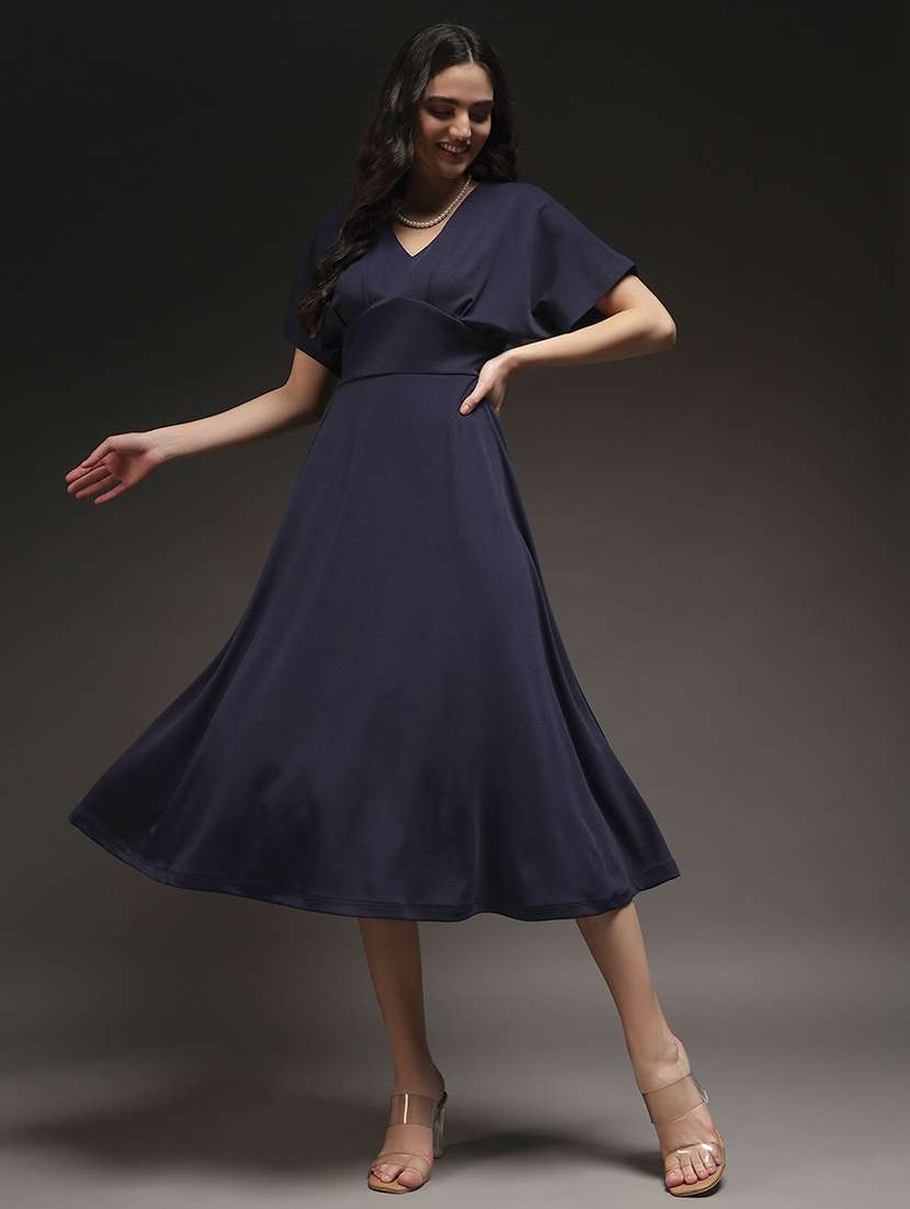 women solid v neck fit and flare dress