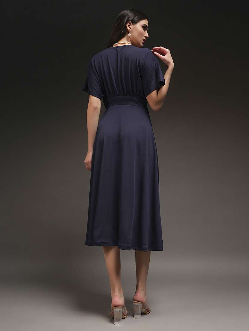 women solid v neck fit and flare dress - 22231276 -  Standard Image - 3