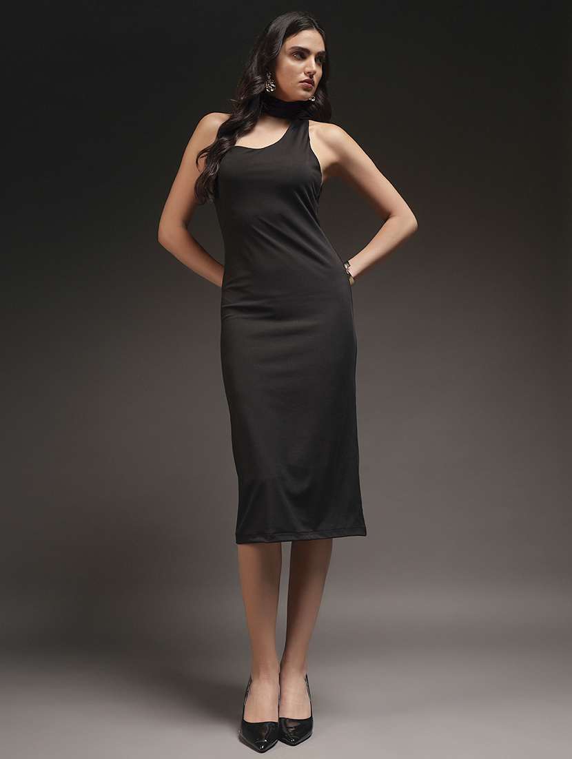 women solid asymmetric neck bodycon dress