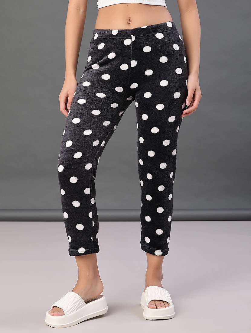 women polka doted mid rise pyjama