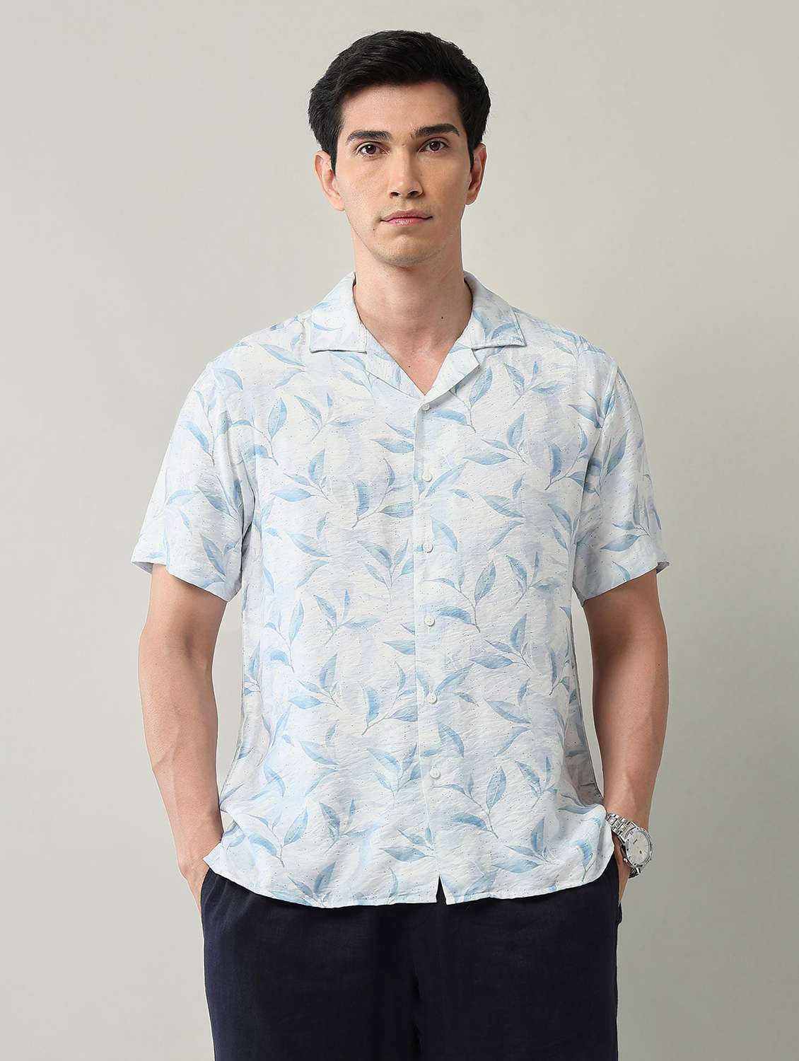 men printed short sleeve regular fit casual shirt - 22231399 -  Zoom Image - 0