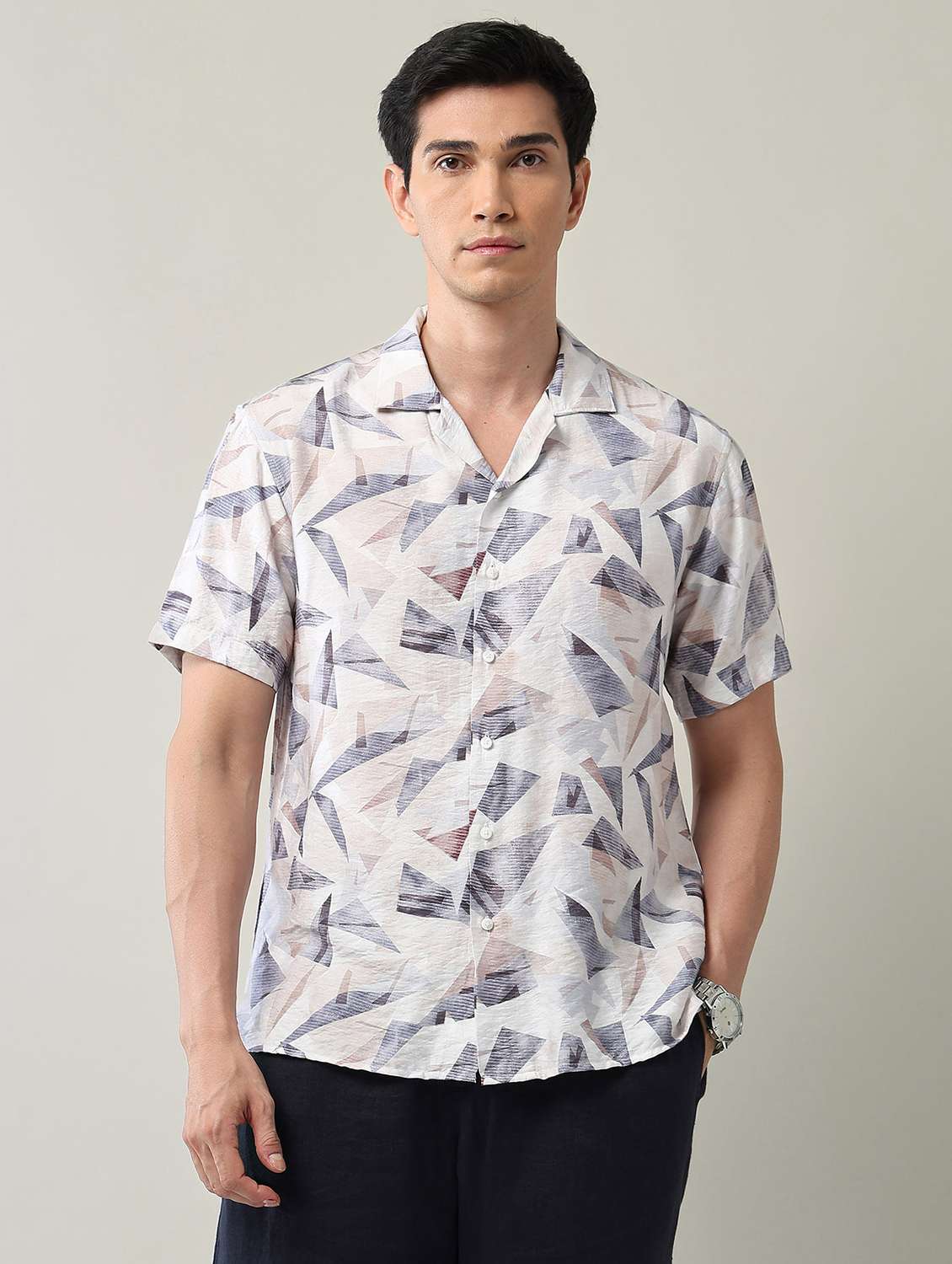 men printed short sleeve regular fit casual shirt