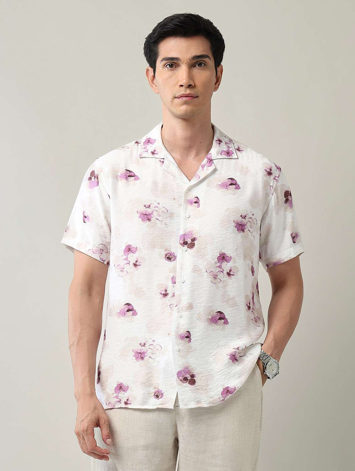men floral printed short sleeve regular fit casual shirt