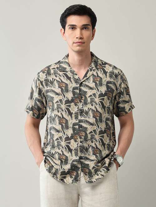 men printed short sleeve regular fit casual shirt - 22231404 -  Standard Image - 0