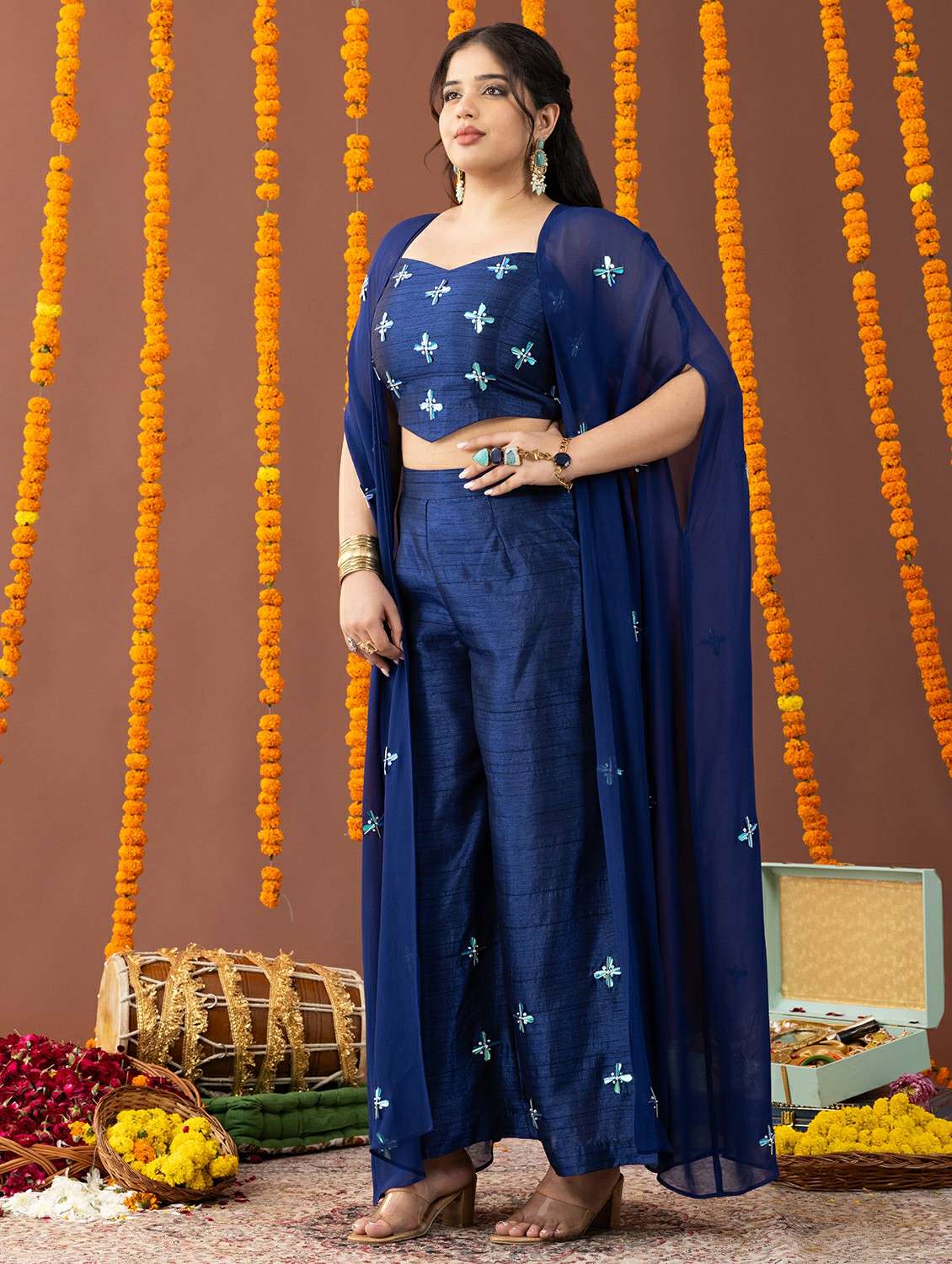 women plus size sweetheart neck fusion set - 22231735 -  Standard Image - 3