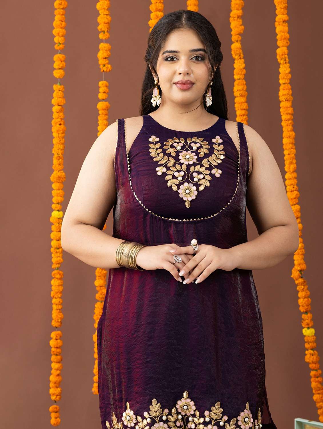 women solid with work sleeveless kurta palazzo set - 22231739 -  Standard Image - 5