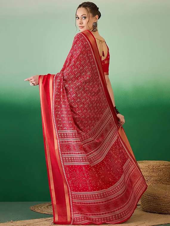 women printed casual wear saree with blouse - 22237975 -  Standard Image - 3