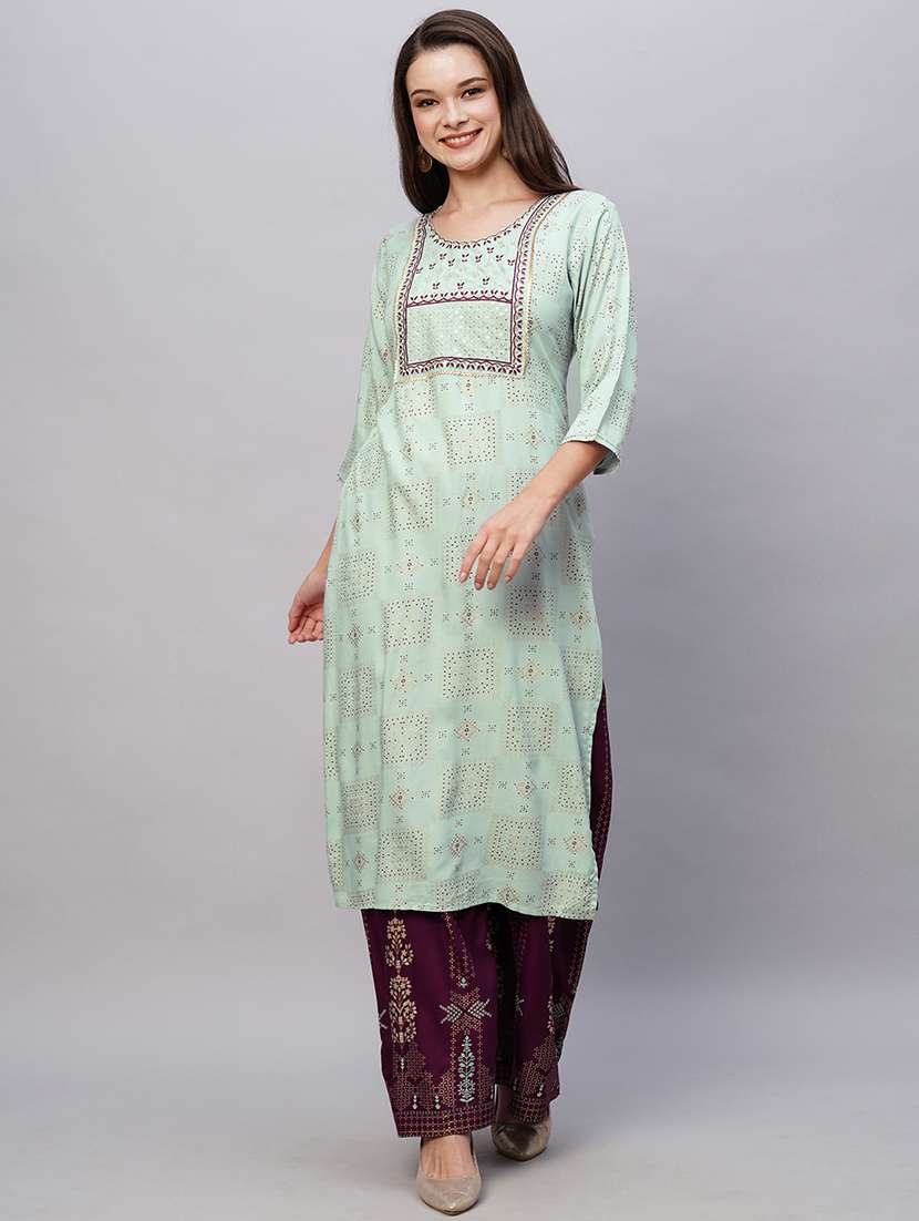 women printed three quarter sleeve kurta palazzo set