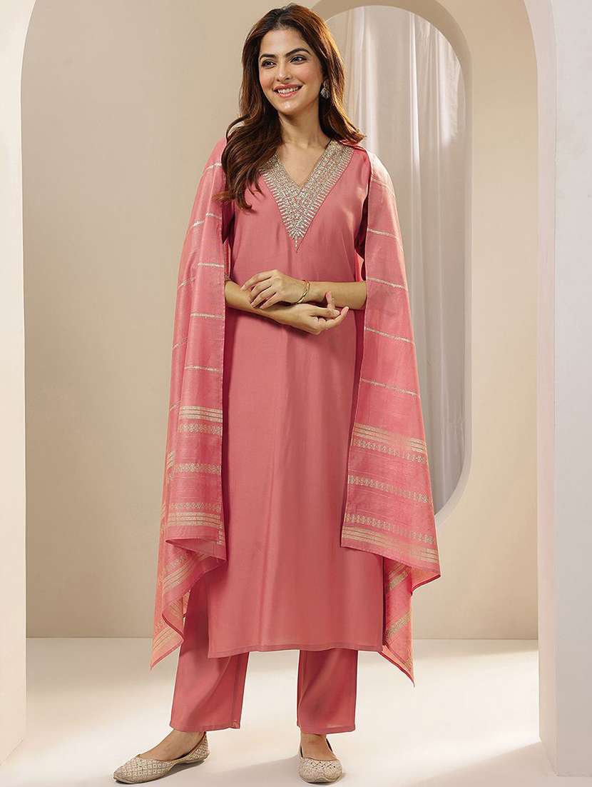 women solid with work three quarter sleeve kurta pant with dupatta set