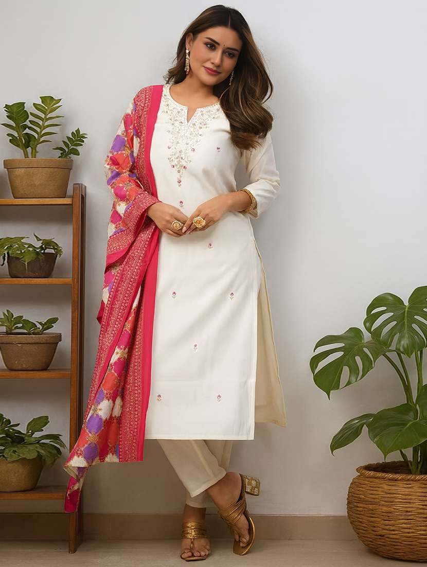 women solid with work three quarter sleeve kurta pant with dupatta set