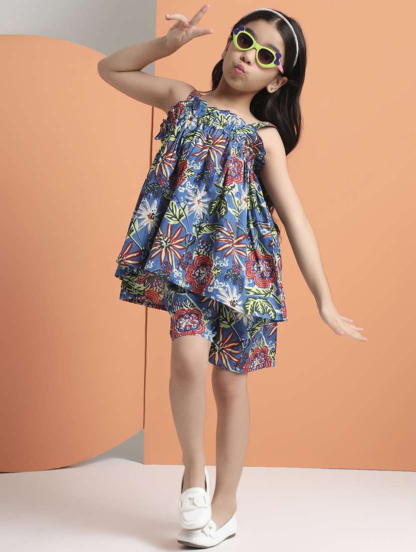 girls printed top and shorts co-ord set