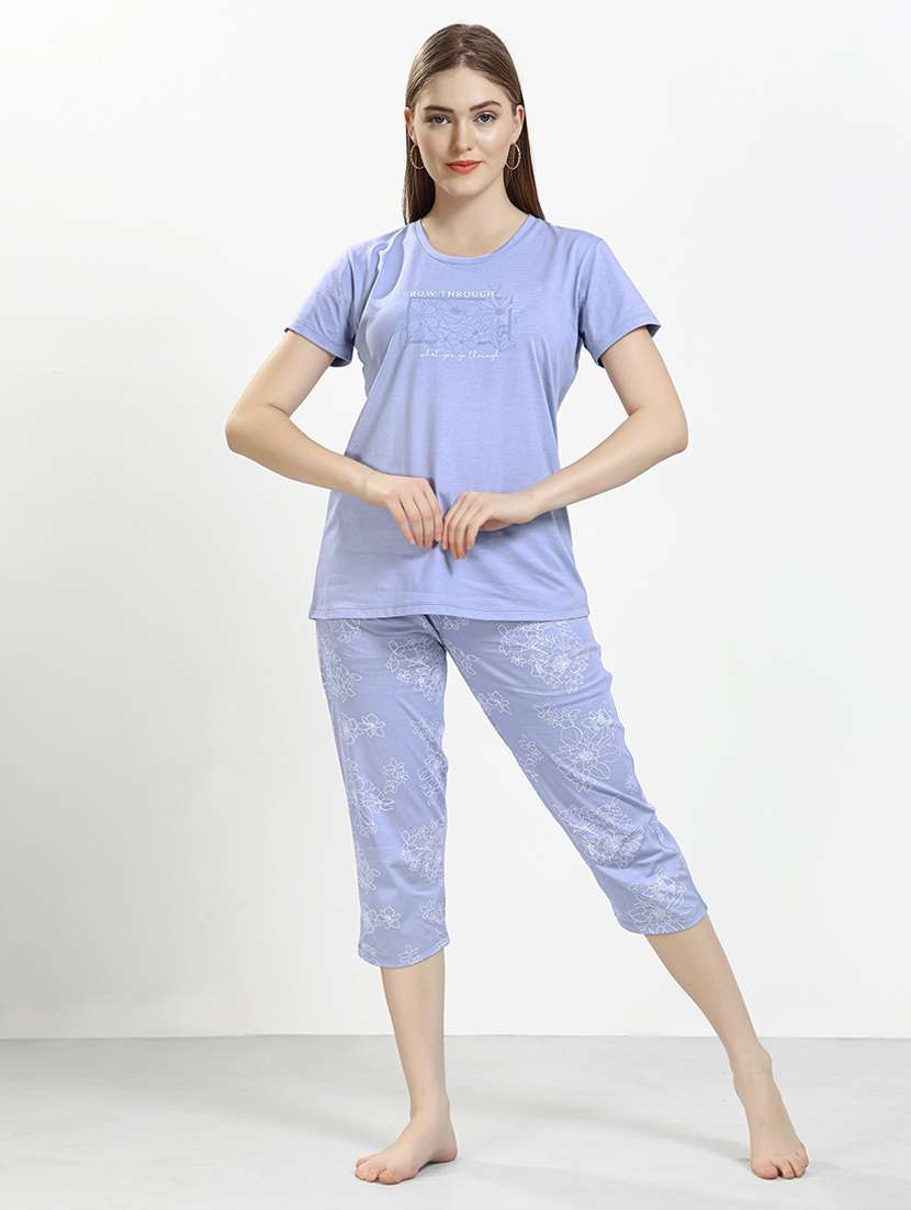 women printed nightwear capri set