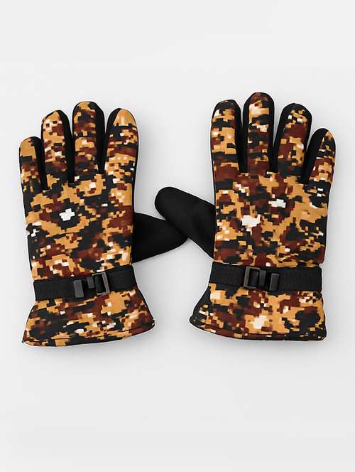 men camouflage printed warm winter gloves - 22239107 -  Standard Image - 0