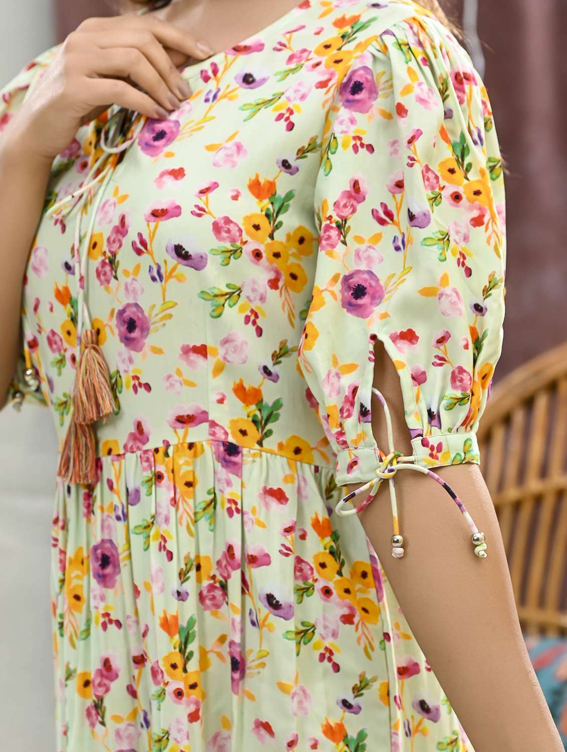 women floral print puff sleeve tiered dress - 22239272 -  Standard Image - 5